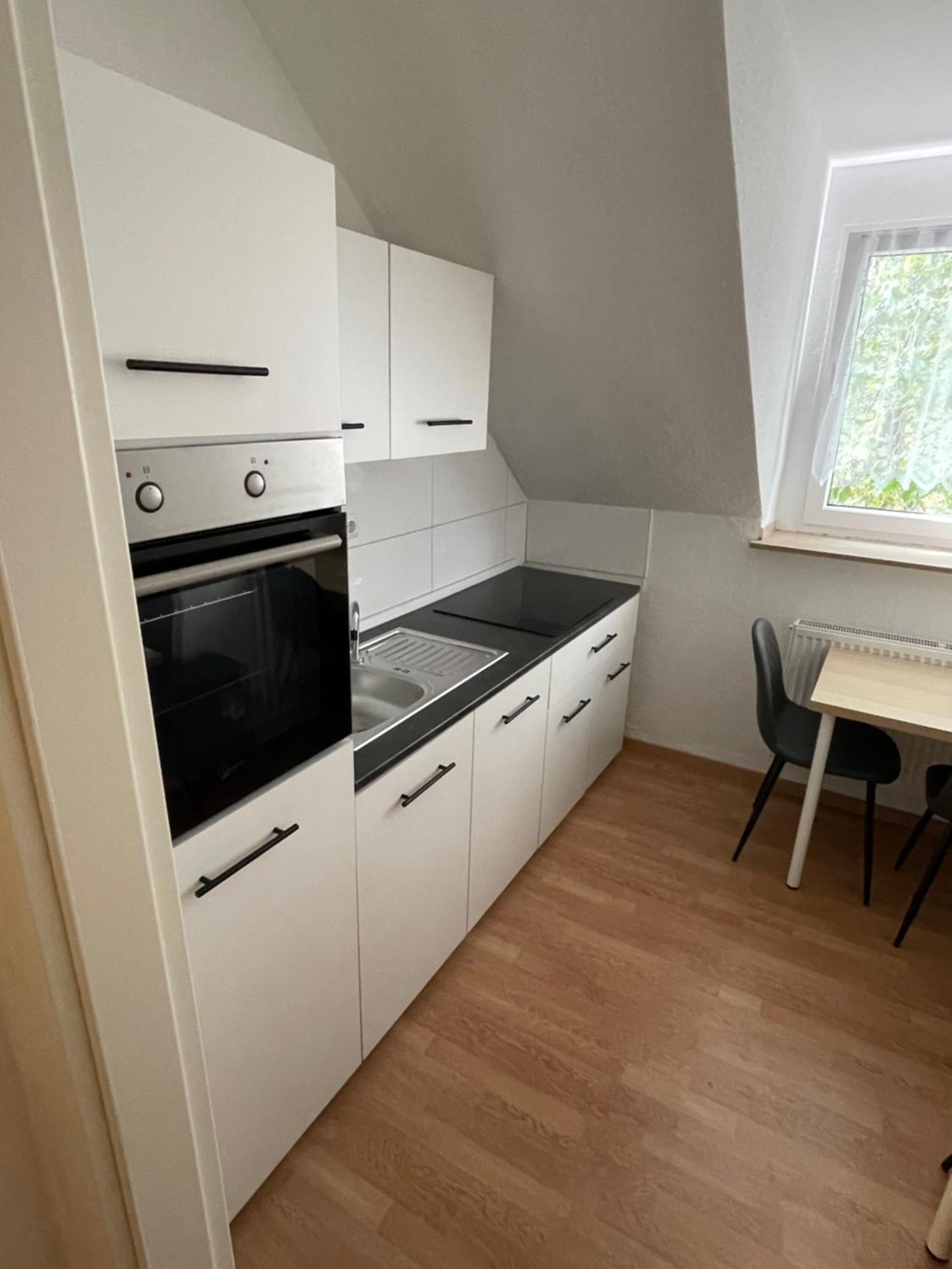 Guenstiges Apartment Gelsenkirchen Schalke Екстер'єр фото