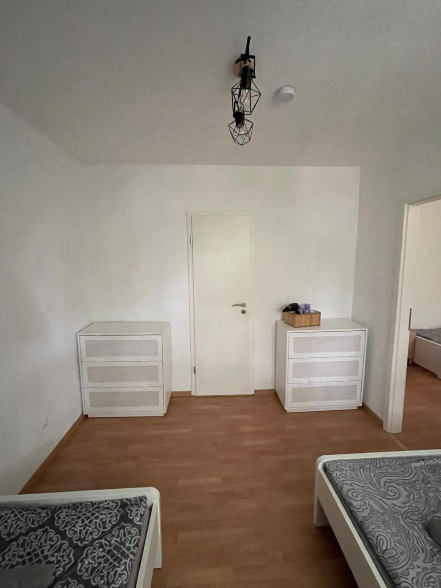 Guenstiges Apartment Gelsenkirchen Schalke Екстер'єр фото