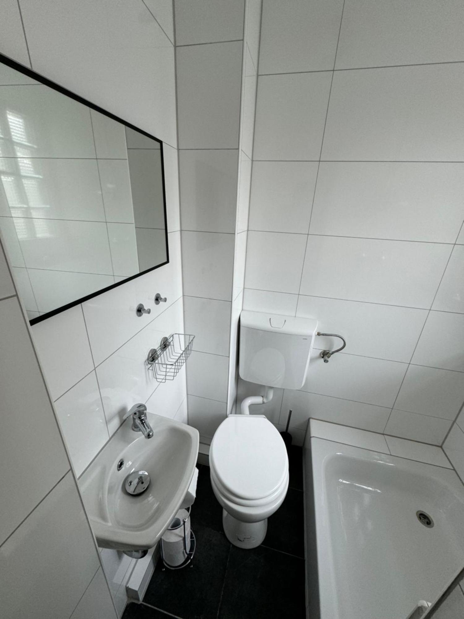 Guenstiges Apartment Gelsenkirchen Schalke Екстер'єр фото